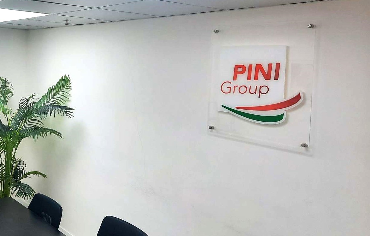 Trophy & Souvenirs - 1