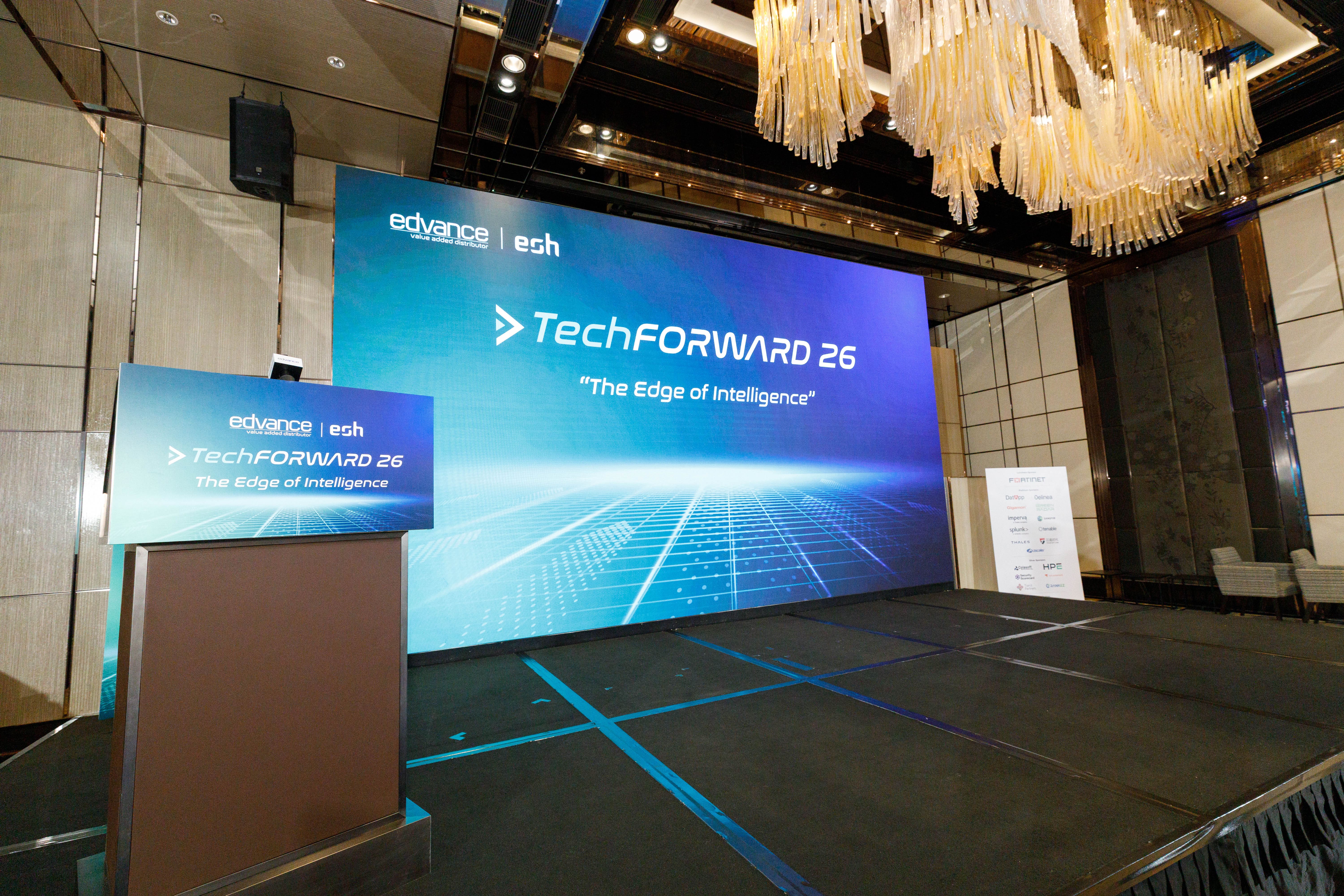 edvance Tech Forward 26